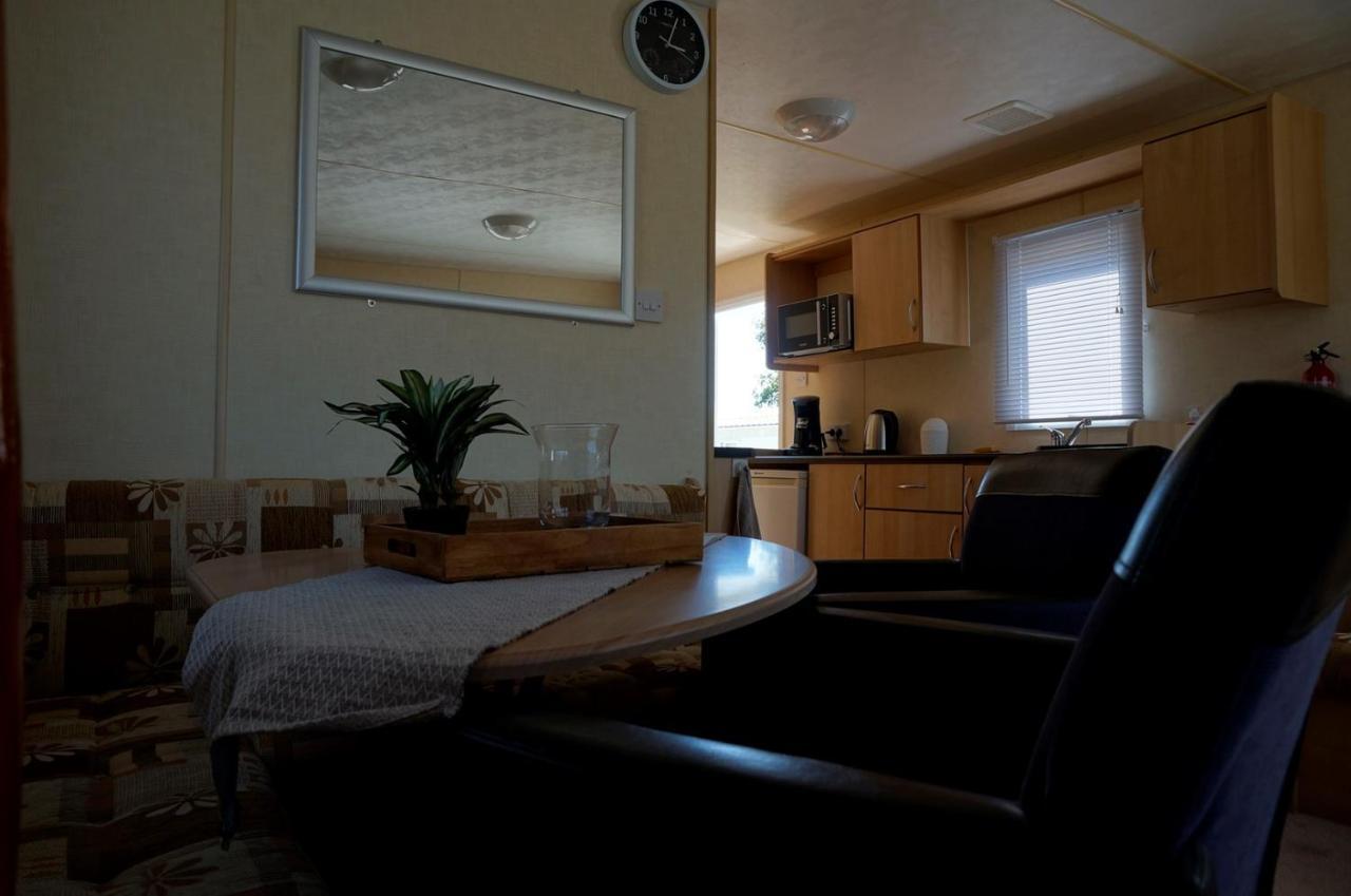 Готель Weerribben Chalets Paasloo Екстер'єр фото